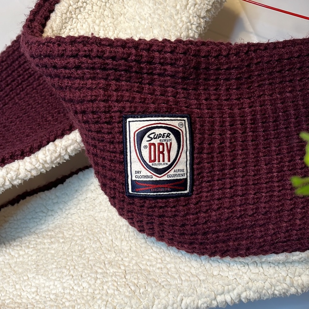 Superdry knit loop scarf